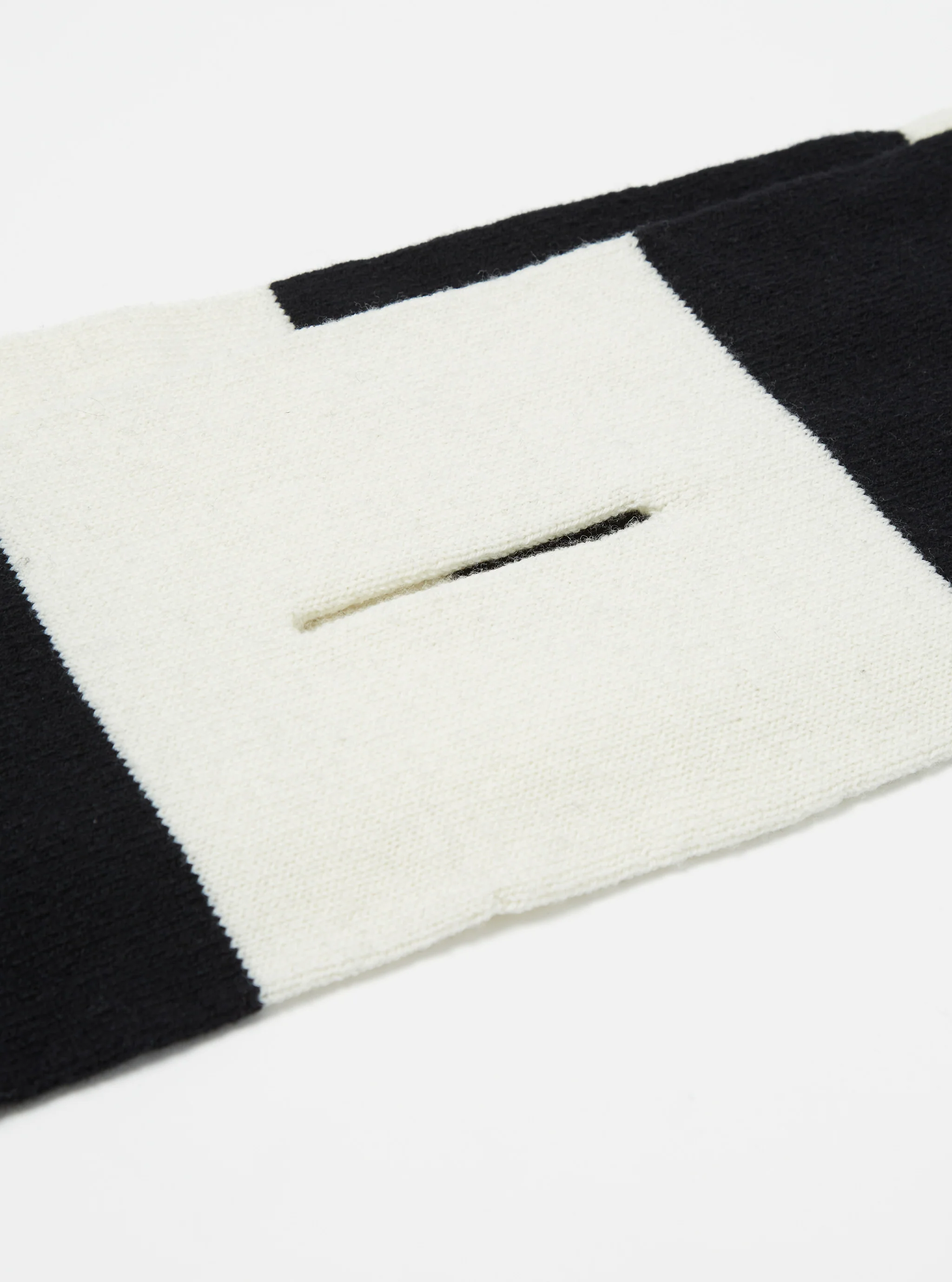 Ecru/Black Soft Wool Deluxe Football Scarf - Image 3