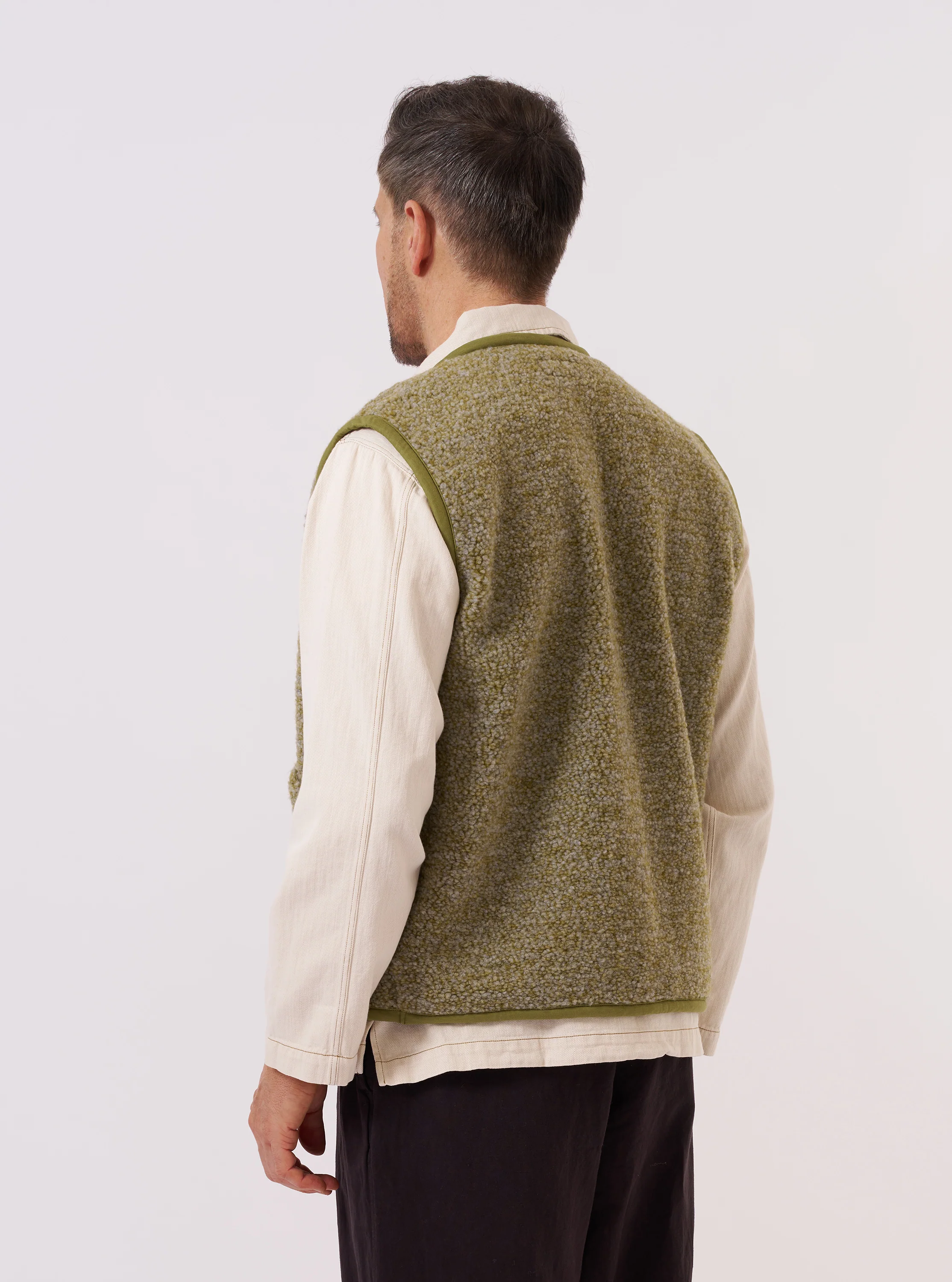 Light Olive Alvar Fleece Lancaster Gilet - Image 3