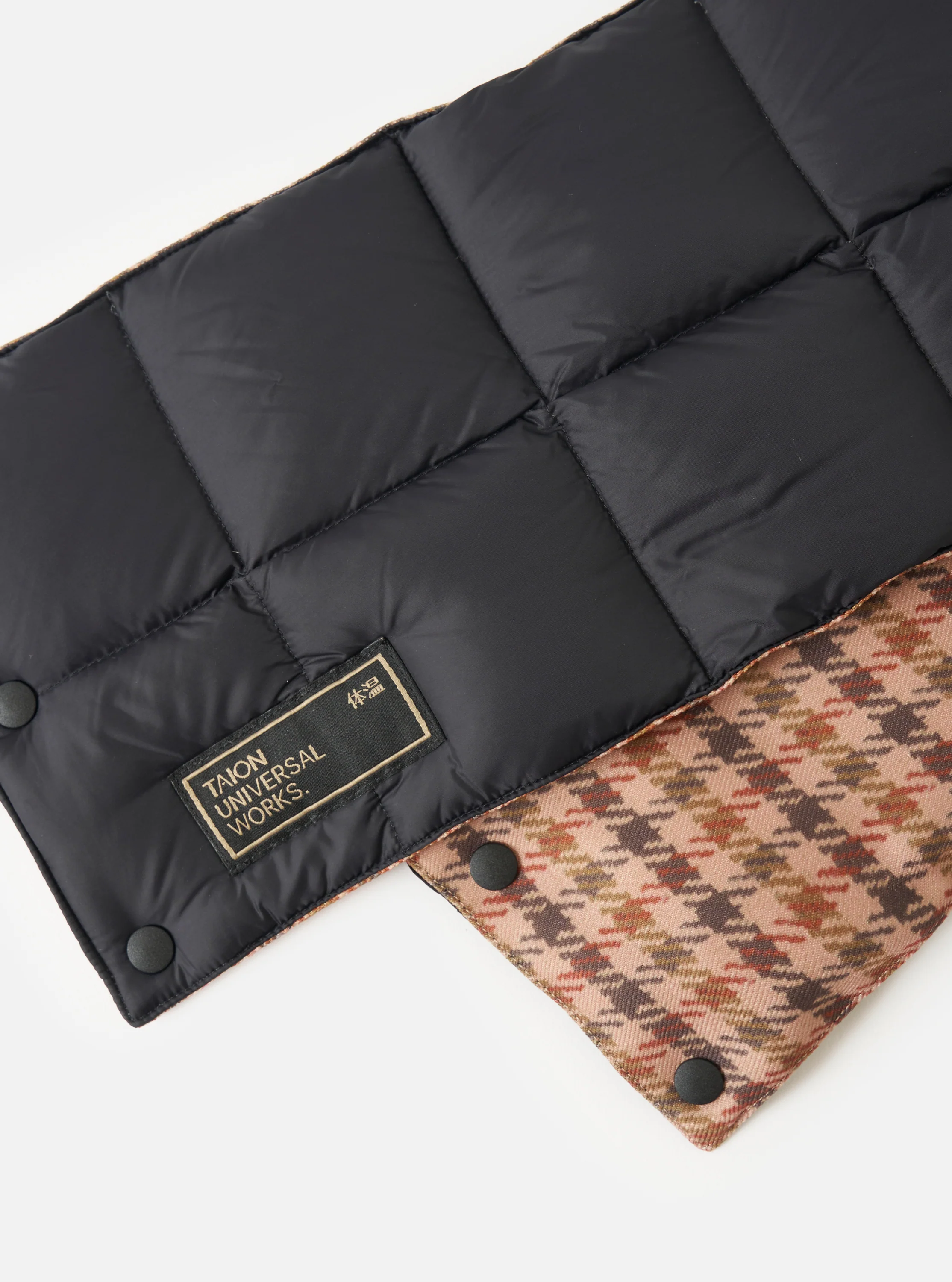 TAION x Universal Works Reversible Black Military Line Neck Warmer - Image 5