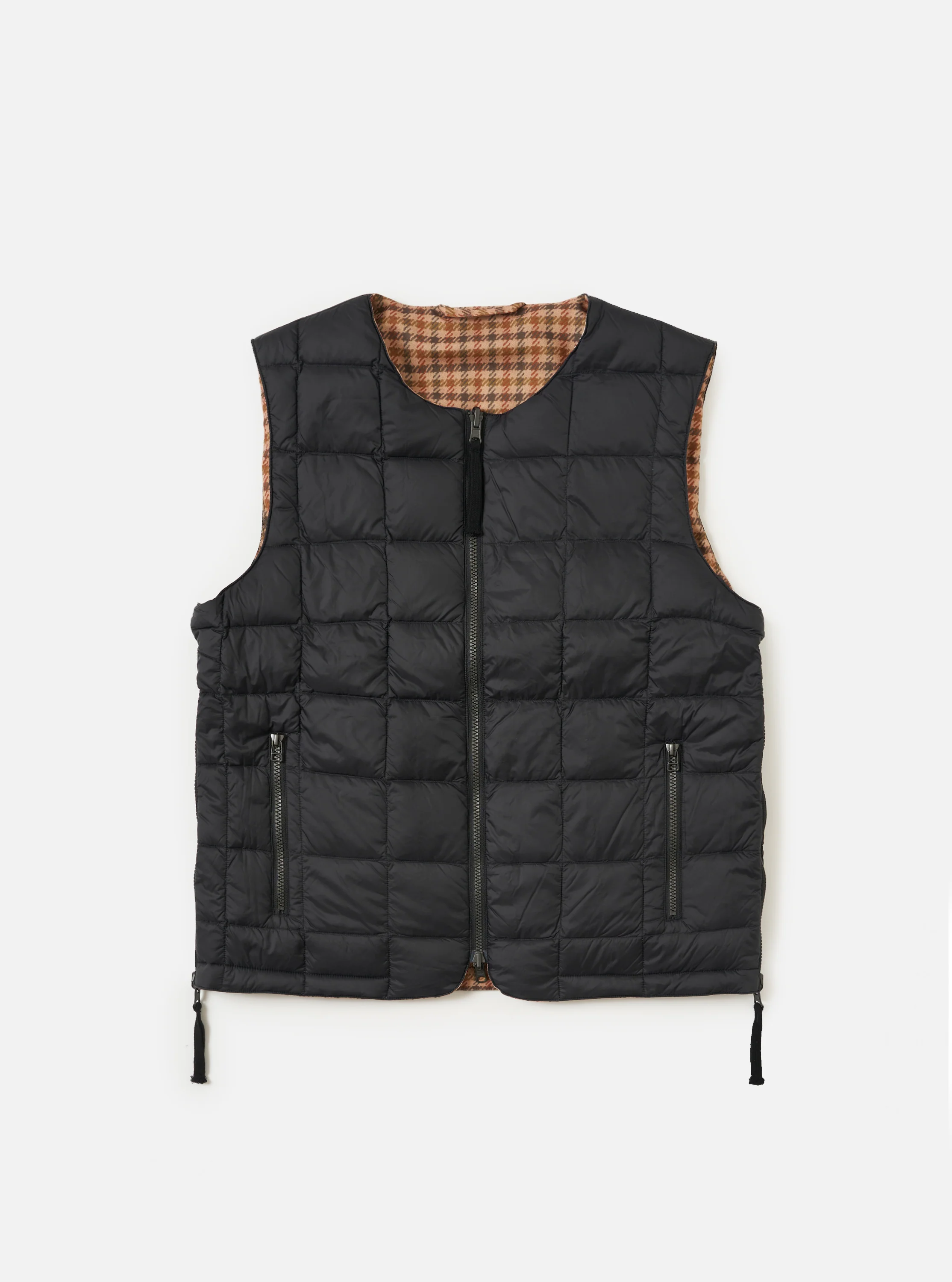 TAION x Universal Works Reversible Black Military Line Vest - Image 7