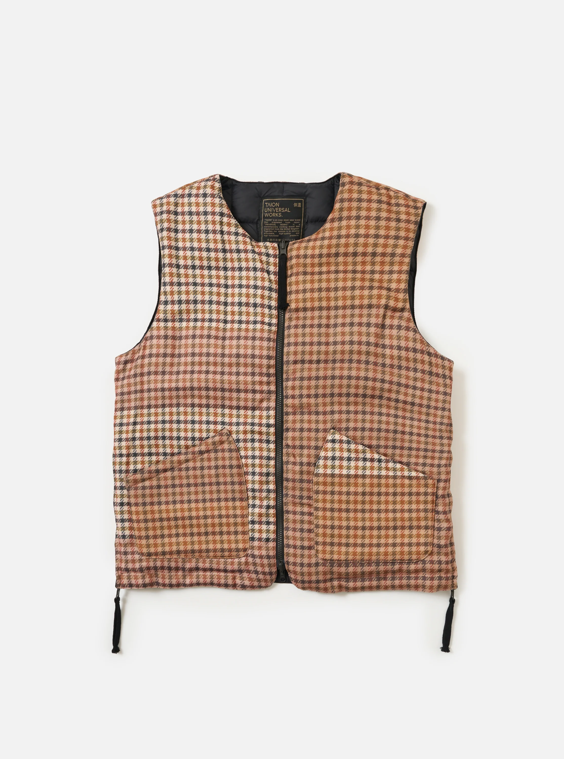 TAION x Universal Works Reversible Black Military Line Vest - Image 9